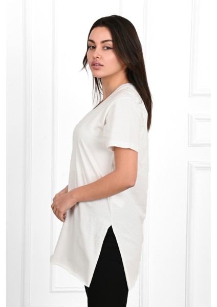 Kadın V Yaka Yırtmaçlı T-Shirt 8783-22 fırsatları