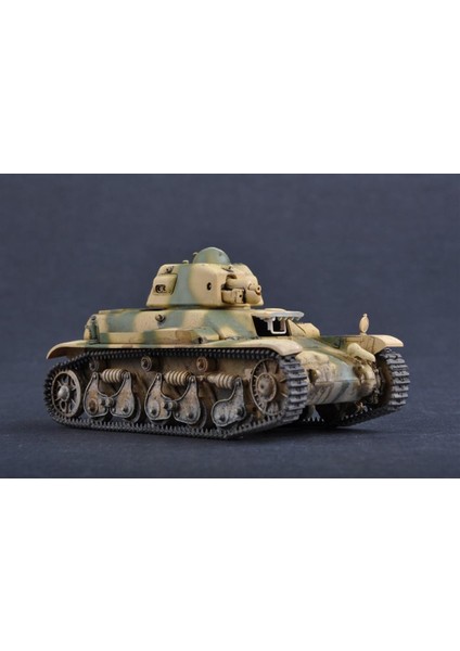 Hobbyboss 83806 1/35 Fransız R-35 Hafif Piyade Tankı Demonte Plastik Maketi