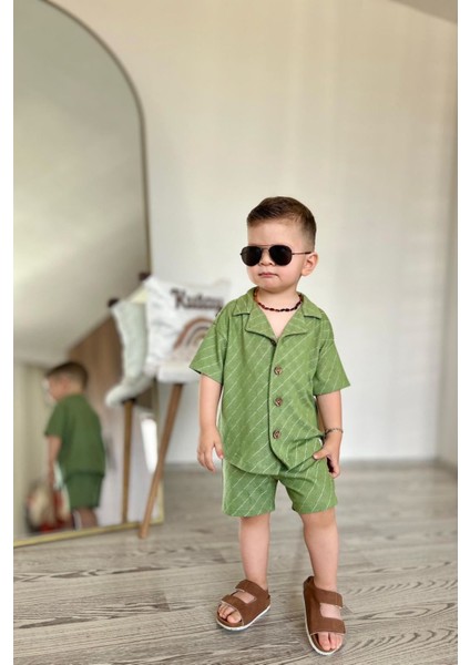 Müslin Baklava Desen Düğmeli Şortlu Erkek 2 Li Takım - Haki