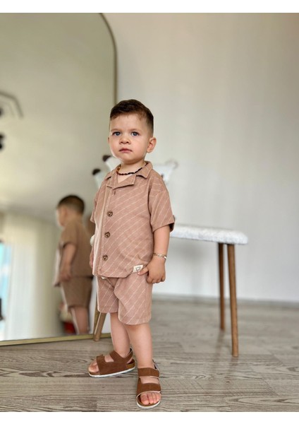 Müslin Baklava Desen Düğmeli Şortlu Erkek 2 Li Takım - Kahverengi fiyatları