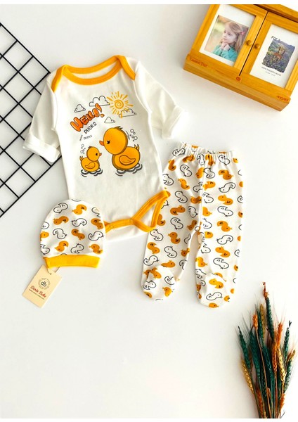 Neşeli Bebekler Ikili Civciv Baskılı Bereli Ayağı Patikli Üçlü Takım