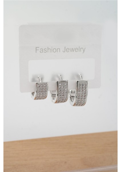 Kadın Vip Seri Zirkon Taşlı 3 Boy 3'lü Küpe Seti