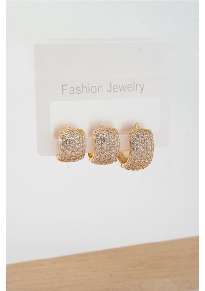 Kadın Vip Seri Zirkon Taşlı 3 Boy 3'lü Küpe Seti