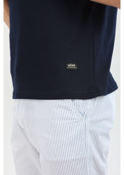 Erkek Beyaz Çizgili Pamuklu Kemer Hediyeli Yandan Cepli Relaxed Fit Kapri Şort modelleri