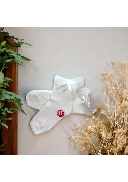 4’lü Paket Kız Bebek/çocuk Kurdeleli Yıkanmış Parfümlü Soket Çorap