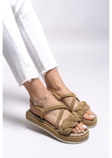 Kadın Jessinalyn Sandalet 0012104 Keten Malzemeden Şık ve Rahat Tasarım