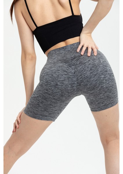 Kalçası Büzgülü ve Ekstra Push Up Seamless Siyah Yüksek Bel Kalça Şekillendirici Spor Şort indirimleri