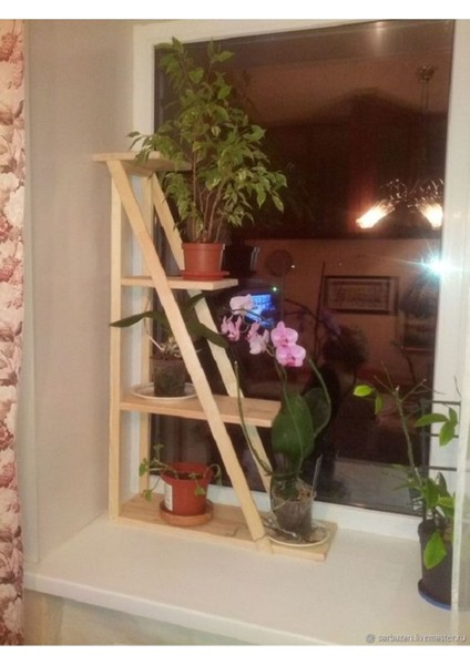 Ahşap Saksılık, 4 Katlı Üçgen Raf, Dekoratif Saksı Standı, ASKS35