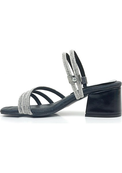 Judy Siyah Taşlı Kız Çocuk Topuklu Terlik Ayakkabı fırsatları