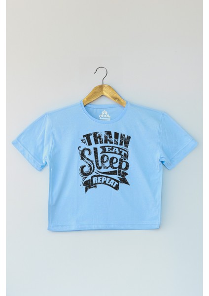 Light Blue Crop T-Shirt Eat Sleep Train Repeat Mavi Renk Kadın Tişört Baby Tee