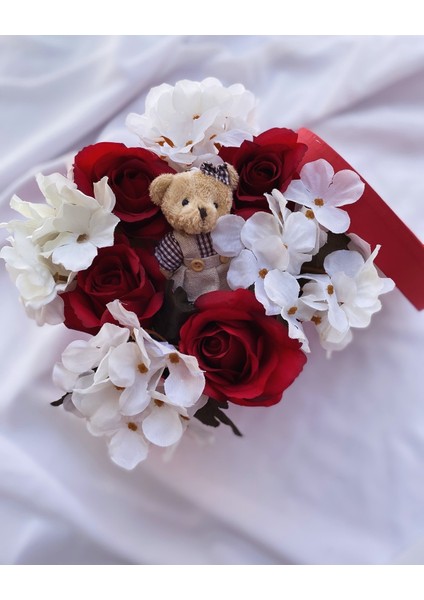 Sevgiliye Hediye Doğum Günü Hediyesi Çiçek Kutusu Içimden Geldi Yapay Çiçek fırsatları