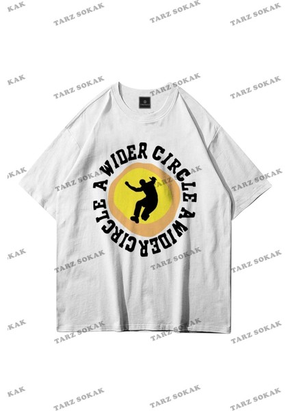 A Wider Circle Beyaz