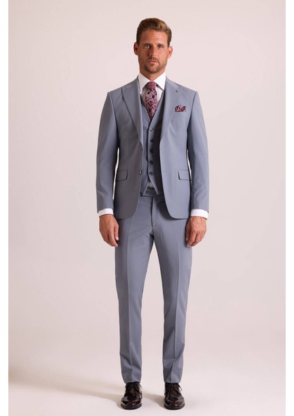 Erkek Gri Slim Fit Sivri Yaka Yelekli Takım Elbise