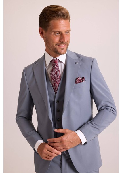 Erkek Gri Slim Fit Sivri Yaka Yelekli Takım Elbise