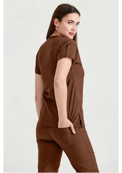 Kahverengi Tek Renkli Likralı Kumaş Cerrahi Takım V Yaka Forma modelleri