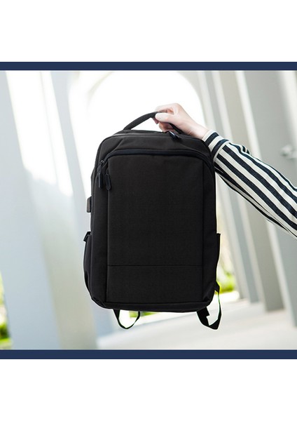 Siyah 2022 Yeni Oxford Erkek Bilgisayar Sırt Çantaları Öğrenci Seyahat Lüks Tasarımcı Çanta Erkekler Ofisi Büyük Kapasiteli Sırt Çantaları ile USB (Yurt Dışından) indirimleri