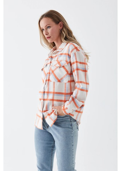 Çift Cepli Kadın Oduncu Gömlek Açık Mavi ZN5013 fırsatları