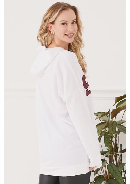 Kapüşonlu Oversize Kadın Sweatshirt Beyaz ZN5029 fırsatları