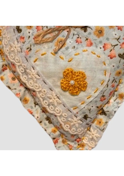 El Yapımı Kalpli Inci Dantelli Lavanta Tanecikli Kese 16CM - Açık Yeşil fiyatları