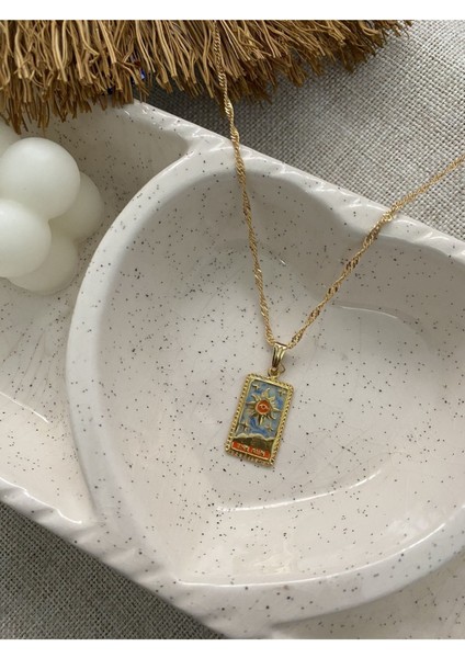 Kadın Altın Kaplama The Sun Tarot Kartı Plaka Kolye Çok Renkli Altın Kaplama