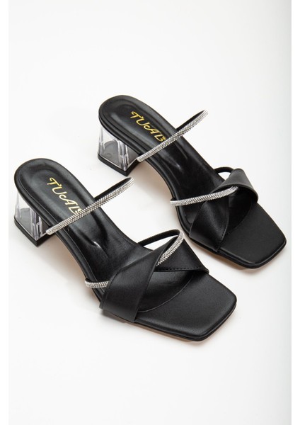 Matty Siyah Taşlı Cilt Alçak Topuklu Ayakkabı