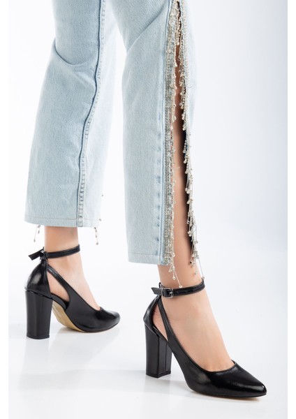 Lillian Topuklu Siyah Parlak Cilt Topuklu Kadın Ayakkabı