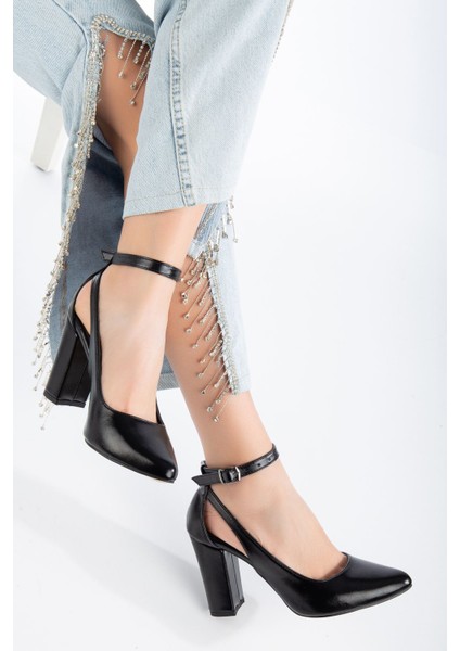 Lillian Topuklu Siyah Parlak Cilt Topuklu Kadın Ayakkabı fiyatları