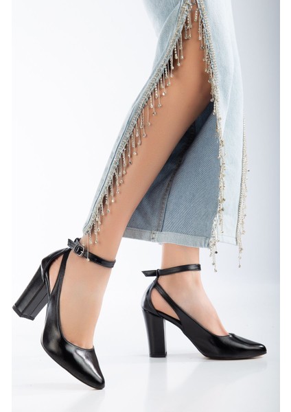 Lillian Topuklu Siyah Parlak Cilt Topuklu Kadın Ayakkabı modelleri