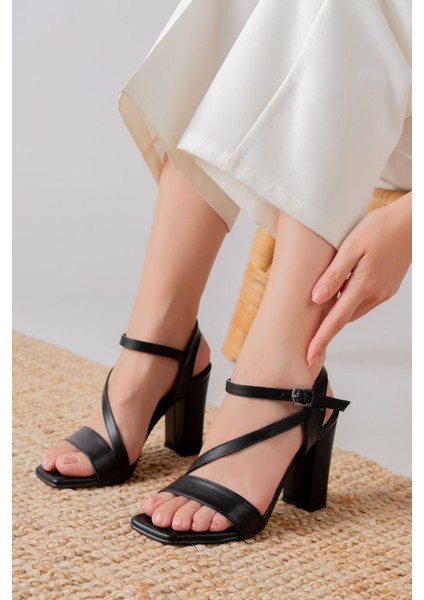 Rashin Siyah Cilt Yüksek Topuklu Kadın Ayakkabı