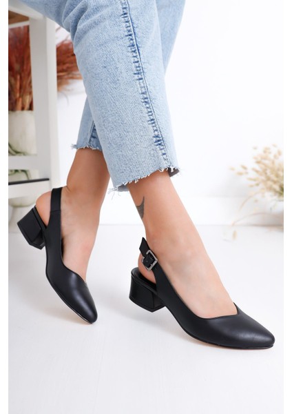 Valentina Topuklu Siyah Cilt Ayakkabı