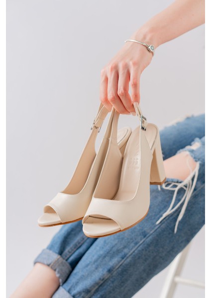Meira Krem Cilt Detaylı Yüksek Topuklu Kadın Ayakkabı modelleri