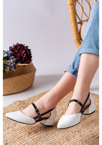 Cedric Beyaz Cilt - Siyah Crocodile Detaylı Alçak Topuklu Kadın Ayakkabı