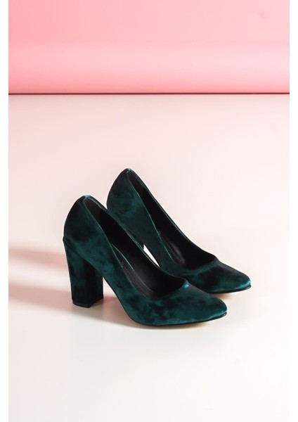 Marry Haki Yeşil Kadife Topuklu Ayakkabı fırsatları