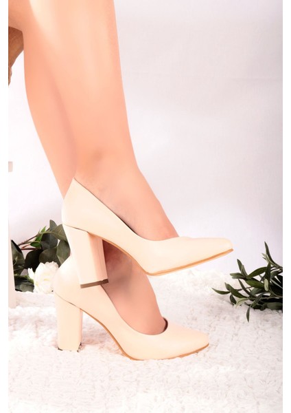 Marry Ten Topuklu Cilt Ayakkabı