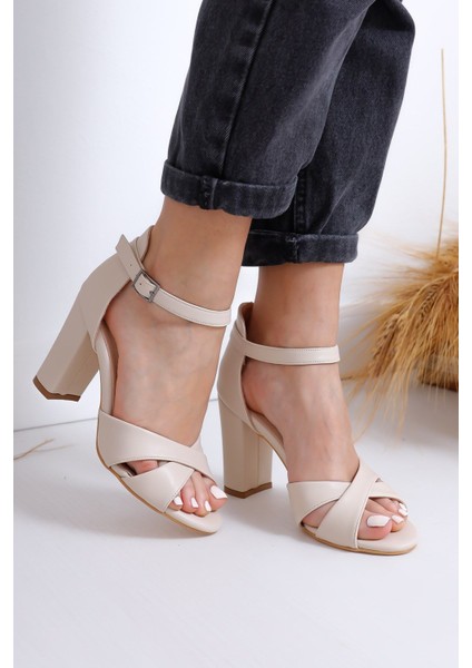 Jany Topuklu Ten Cilt Ayakkabı fiyatları