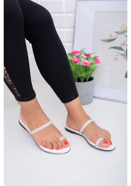 Spehi Taşlı Gümüş Beyaz Terlik modelleri