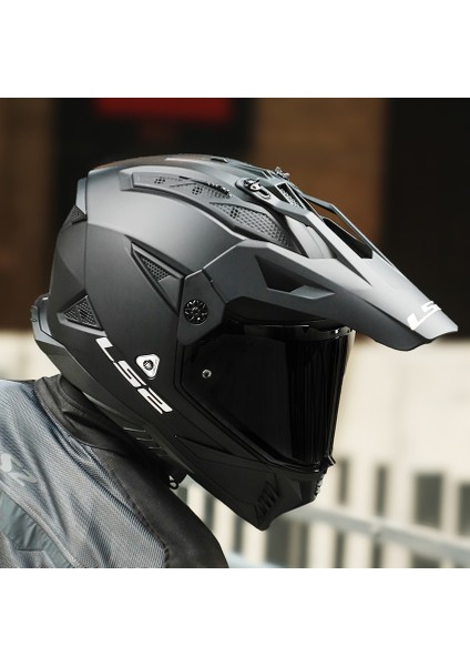 Pıoneer 2 Mat Siyah Kask