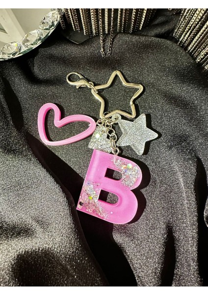 B Harf Pembe Renk Gümüş Renk Glitterli Yıldız Kancalı Vıp Ekstra Figürlü Epoksi Harf Anahtarlık fiyatları