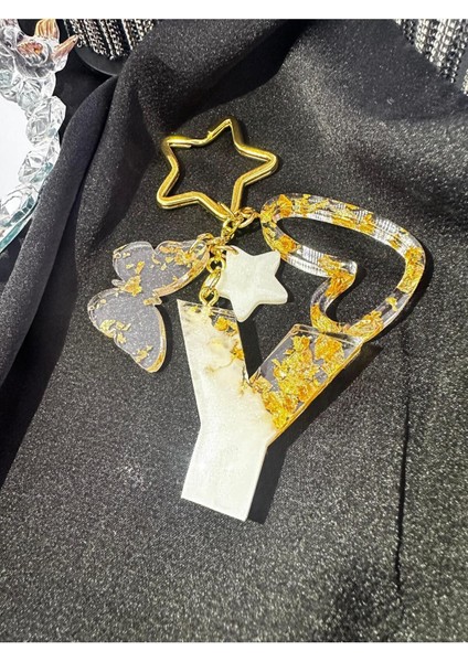 Y Harf Sedefli Beyaz Renk Gold Varaklı Vıp Ekstra Figürlü Epoksi Harf Anahtarlık Hediyelik