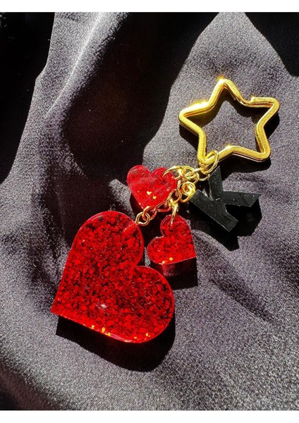 K Harf Siyh Kırmızı Simli Kalp Detaylı Yıldız Halka Epoksi Harf Anahtarlık Sevgililer Günü Hediyelik fiyatları