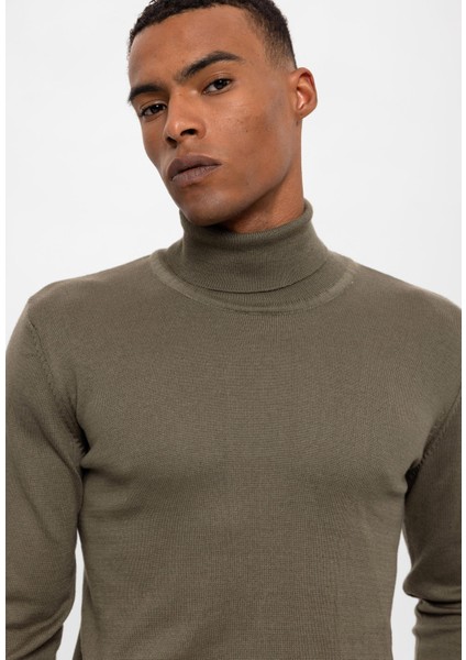 Açık Haki Tam Boğazlı Erkek Triko