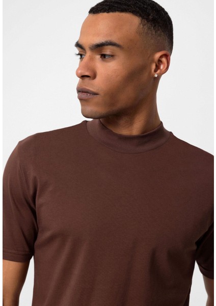 Kahve Slim Fit Basic T-Shirt fırsatları