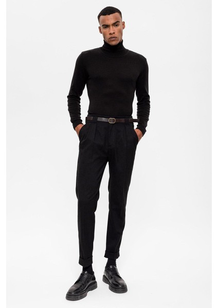 Siyah Tam Boğazlı Erkek Triko fiyatları