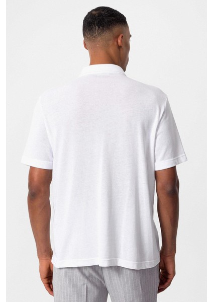 Beyaz Polo Yaka Fermuarlı Erkek T-Shirt indirimleri
