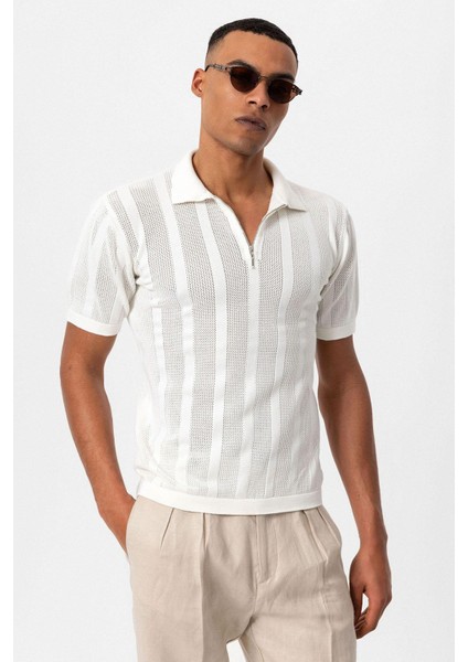 Beyaz Polo Yaka Fermuarlı Örme Erkek T-Shirt