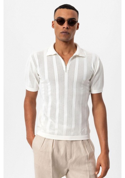 Beyaz Polo Yaka Fermuarlı Örme Erkek T-Shirt fırsatları