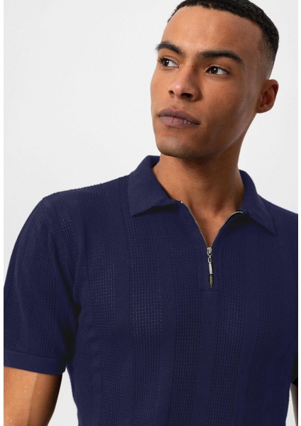 Lacivert Polo Yaka Fermuarlı Örme Erkek T-Shirt fırsatları