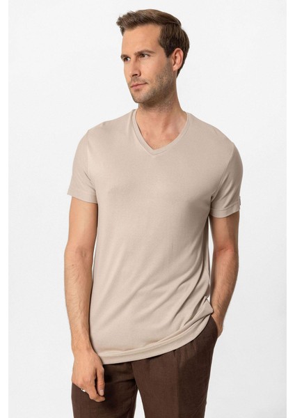 Açık Bej Basic V Yaka Erkek T-Shirt