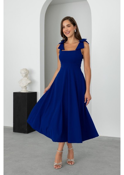 Kadın Krep Kumaş Kare Yaka Omuzda Fiyonk Detaylı Midi Boy Elbise fırsatları