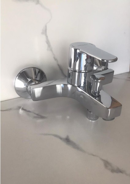 Banyo Bataryası